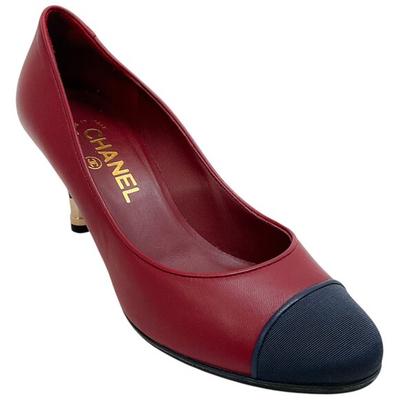 Chanel Burgundy Leather Pumps with Navy Grosgrain Cap Toe - Picture 1 of 8